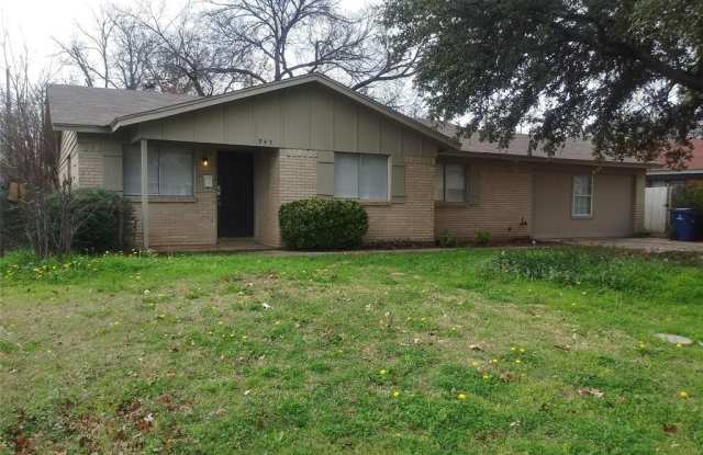 945 Marlene Drive - 945 Marlene Drive, Everman, TX 76140