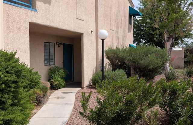 4440 Woodpine Drive photos photos