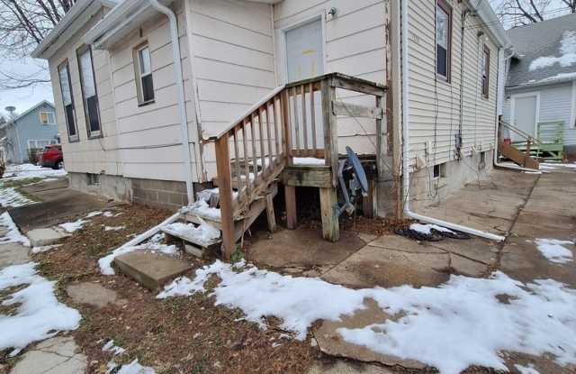 SL MON1527 photos photos