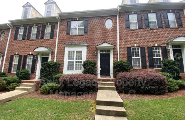 104 W. Savannah Ridge Road photos photos