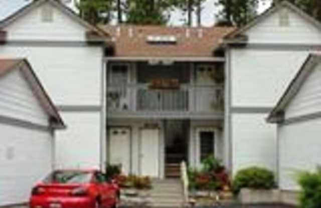 #877-CONDO IN HAYDEN - 8318 North Village Drive, Hayden, ID 83835