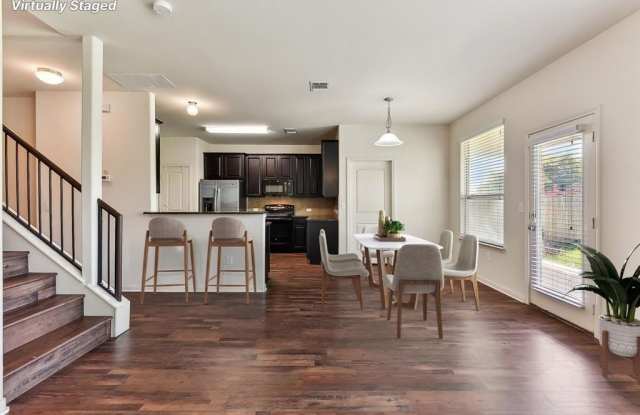 310  Potters Peak WAY Gallery 2
