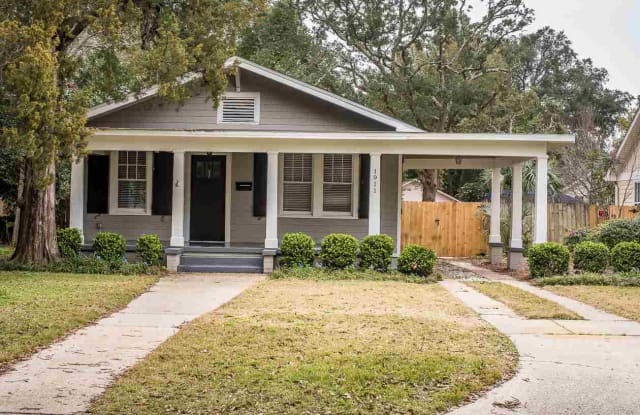 1911 E AVERY ST - 1911 East Avery Street, Pensacola, FL 32503