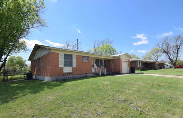 2318 Sunny Ln Gallery 2