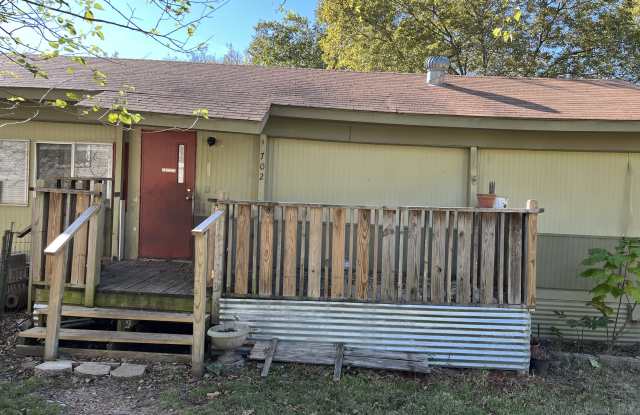 702 Jernigan Street photos photos