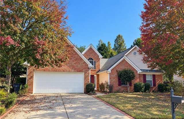 4011 Oak Crossing Drive Gallery 1