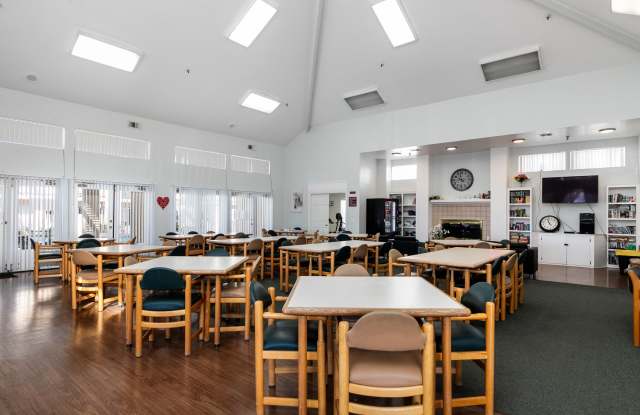 Whispering Fountains at Whittier - Senior Housing Gallery 3