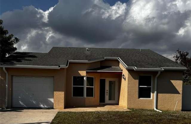 401 NW 23rd Street photos photos