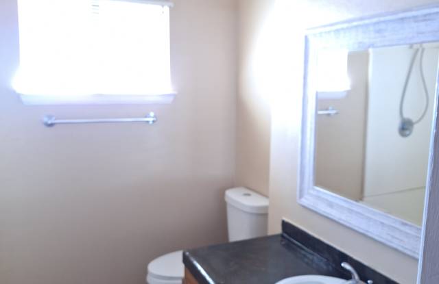 27535 Lakeview Dr Gallery 4