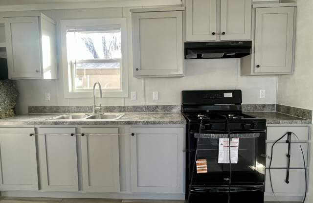 1405 Elm Hills Blvd photos photos