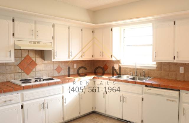 1708 Ridgeway Drive Gallery 4