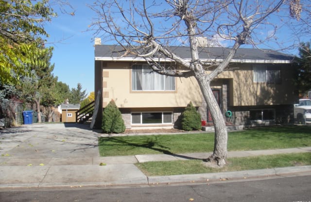 7048 W Chula Dr - 1 - 7048 Consiline Avenue, West Valley City, UT 84128