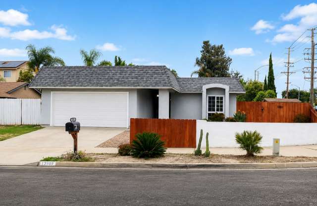 4236 Chasin St photos photos