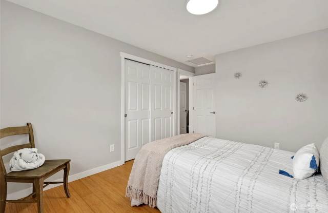 1652 Index Avenue Southeast Gallery 4