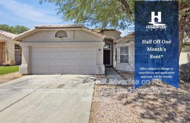 8942 W Holly St photos photos