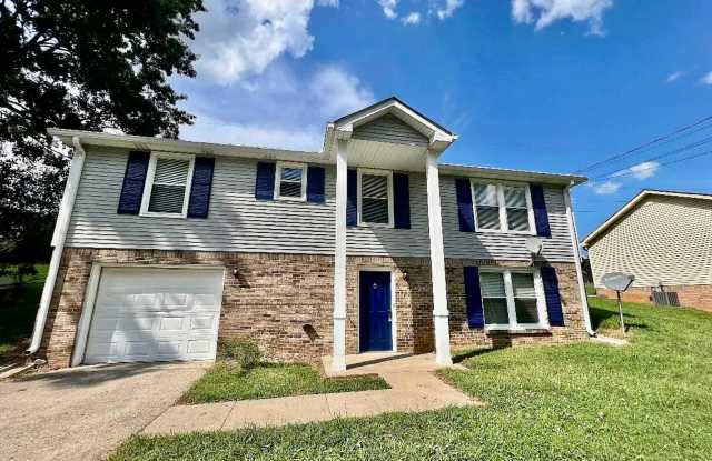 AVAILABLE NOVEMBER 1st! 4 Bedroom, 2.5 Bath Home off Dunbar Cave Rd! Gallery 1