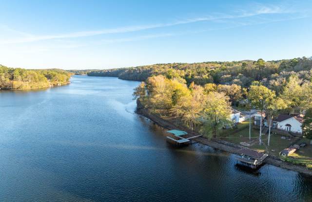 115 Springbrook Point Gallery 3