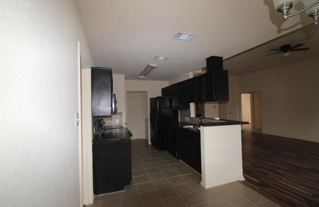 4410 Pete Drive Gallery 2