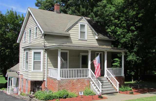 23 Howard Street Gallery 1