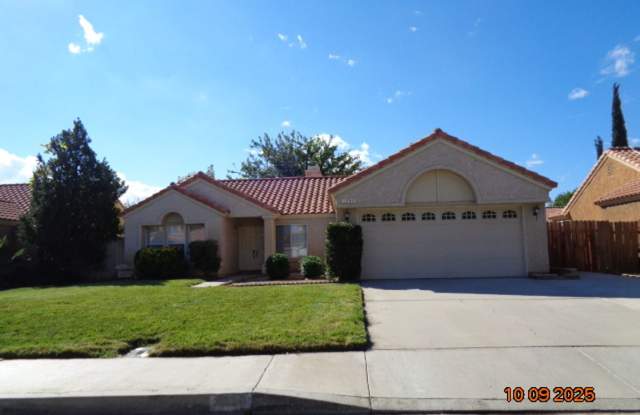 Nice One Story Offering 1524 sq. ft. Built in 1989 photos photos