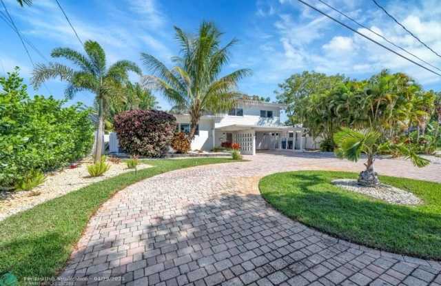 1771 NE 35th Street photos photos