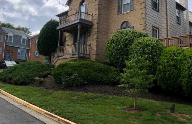 4507 SAWGRASS COURT Gallery 3