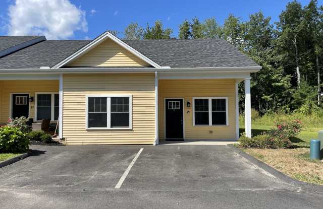 37 Hunters Lane Gallery 1