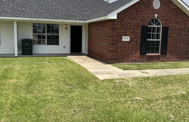 1504 North Vintage Lane - 1 Gallery 1