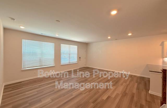 3409 Glenn Hope Way Gallery 2