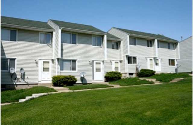 2  3 Bedroom Townhomes at 26th  Cleveland photos photos