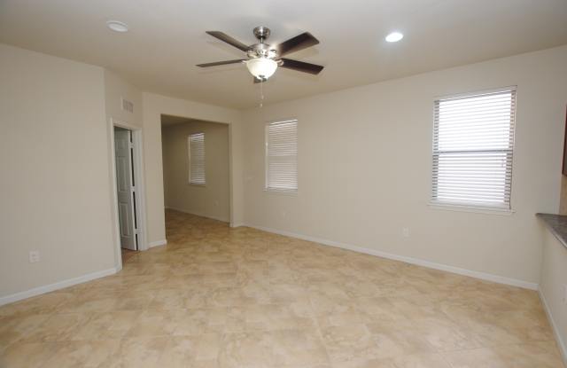 14092 Corrine Cir Gallery 4