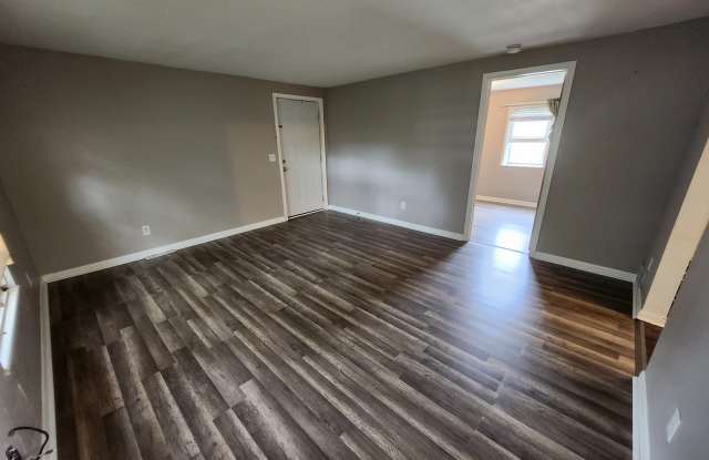 138 E Sheridan St - 138 East Sheridan Street, Petoskey, MI 49770