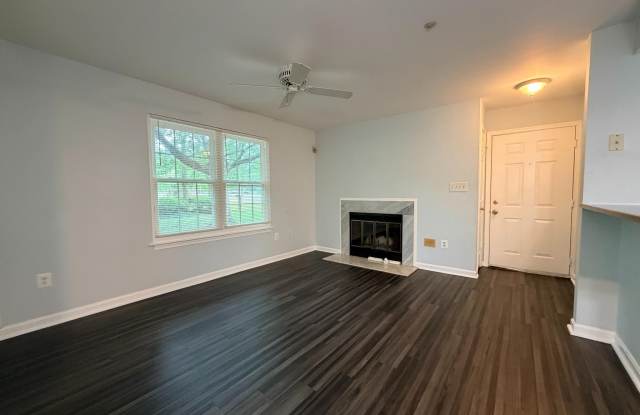 931 HILLSIDE LAKE Terrace Gallery 2