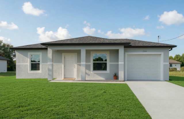 1077 Ainsworth Street East Gallery 1
