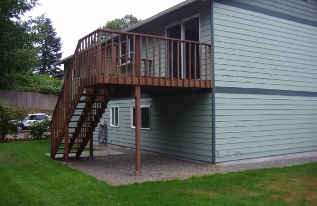 26255 Iowa St NE - 26255 Iowa Ave NE, Kingston, WA 98346