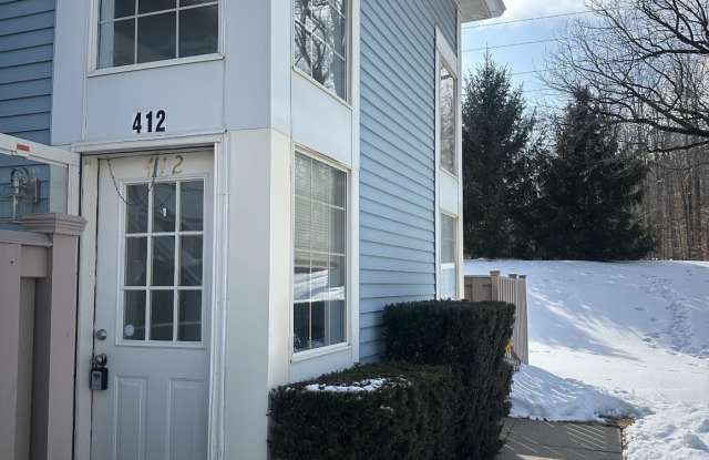 402 BROWNBRIAR Circle photos photos