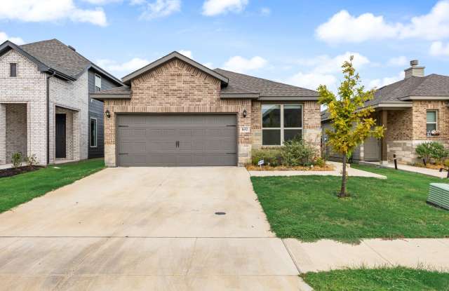 1652 Edgeway Drive Gallery 3