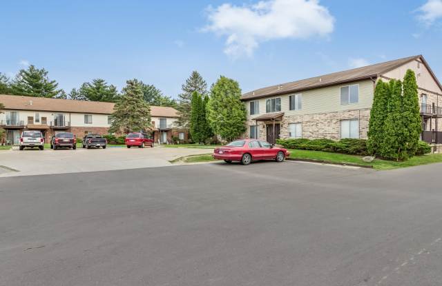 Drakeshire Apartments (Suzanne Apartments LLC) Gallery 4