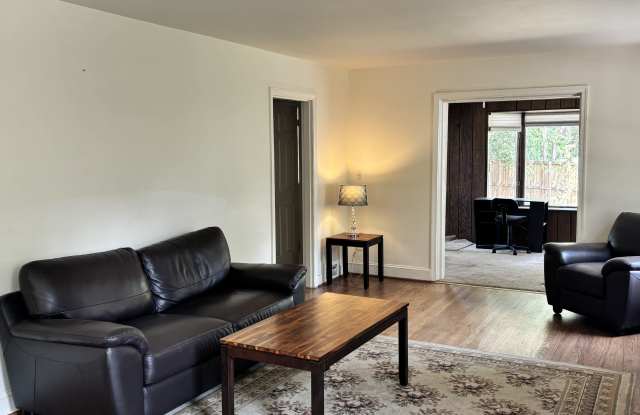 4601 Harvard Road Gallery 3