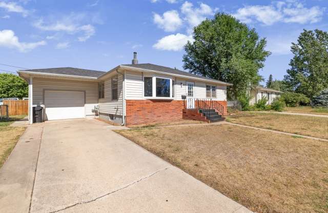 4 BED | 2 BATH | SINGLE GARAGE | WEST RAPID | PET NEGOTIABLE Gallery 4