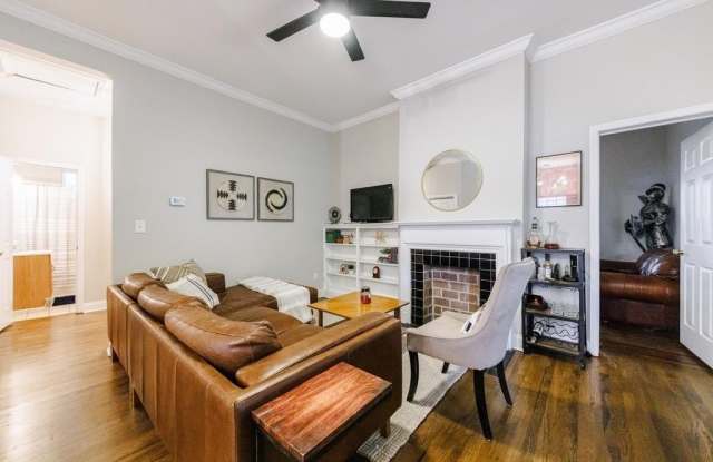 358 Clifford Avenue Gallery 3