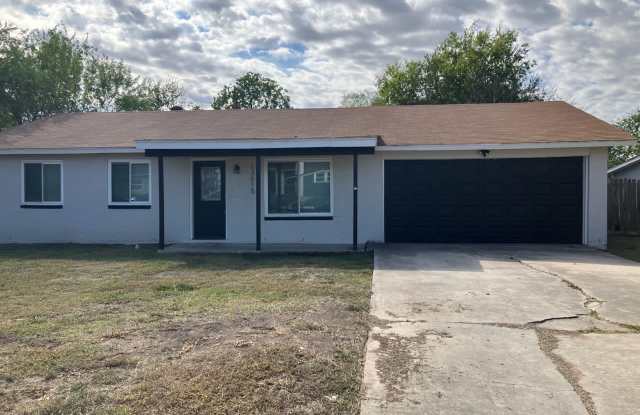 13615 Primwood Street Gallery 1