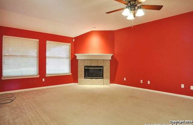 104 BAYBERRY LN Gallery 3