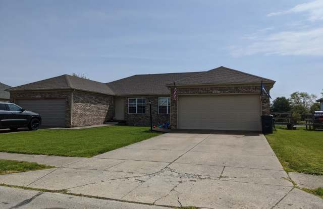 Quiet 2 bed 2 bath duplex home in Franklin! photos photos