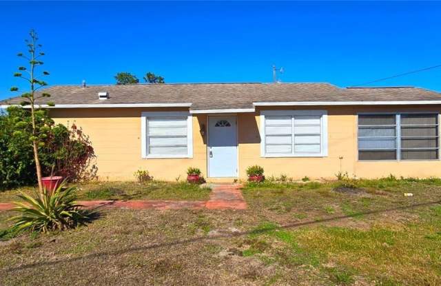 2251 E 10th Street photos photos