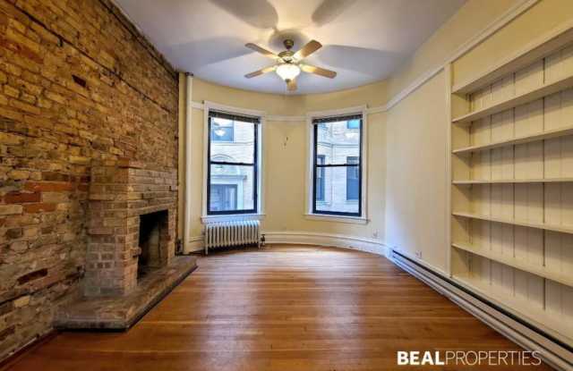 1220 N Dearborn photos photos