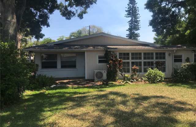3943 FREEDOM AVENUE photos photos