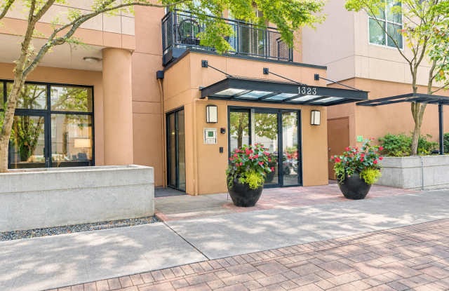 Bolero Condominiums - First Hill/Capitol Hill Gallery 1