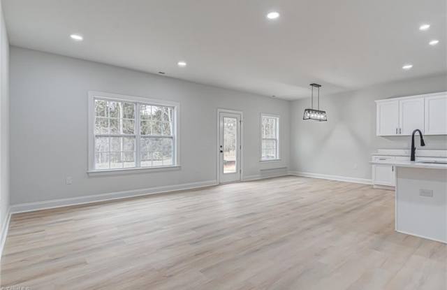 4721 Ridgefall Road Gallery 2