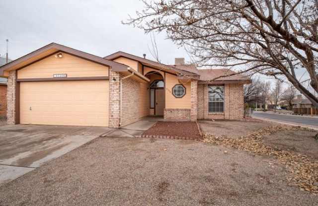 4728 Plume Road Northwest - 4728 Plume Road Northwest, Albuquerque, NM 87120